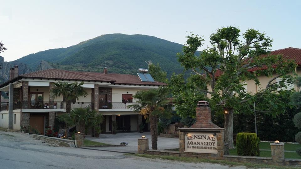 Guesthouse Athanasiou Káto Loutrákion エクステリア 写真