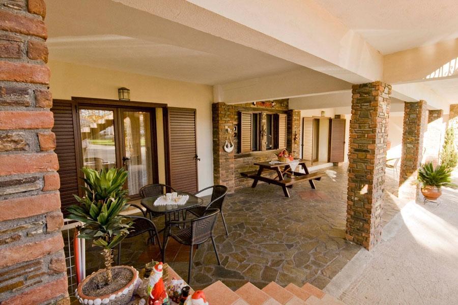 Guesthouse Athanasiou Káto Loutrákion エクステリア 写真